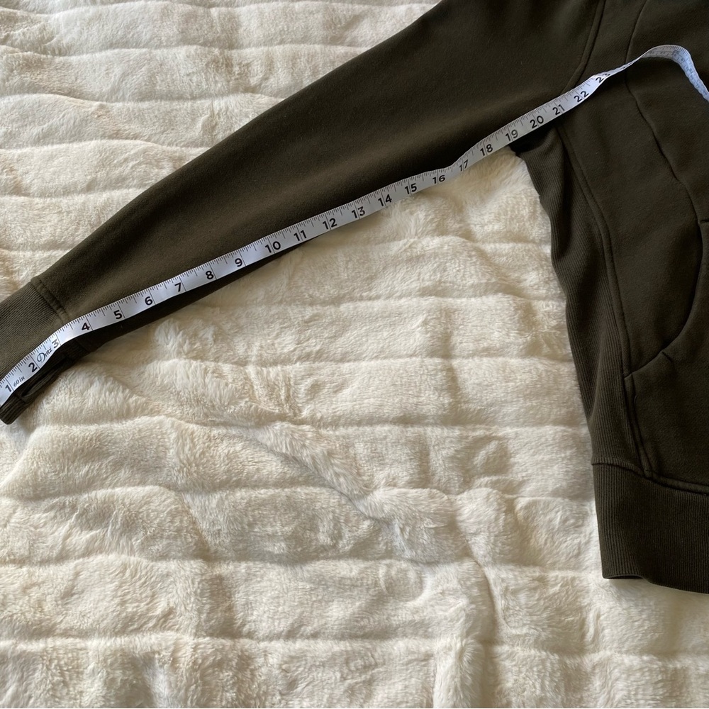 Lululemon Scuba Hoodie *Light Cotton Fleece Size 8 Dark Olive - Picture 9 of 14